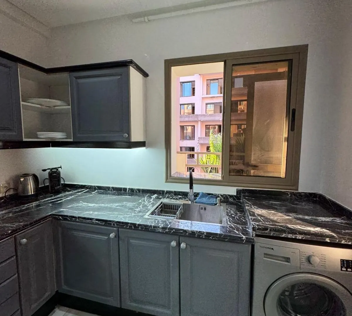 Contacts de Deluxe Duplex Top Location